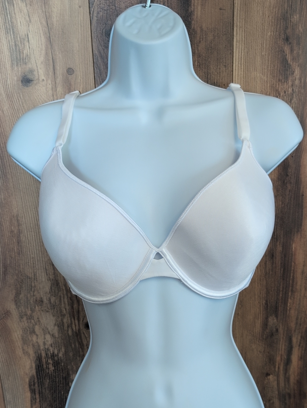 vassarette White Underwire T-Shirt Bra 40D T265